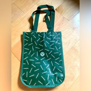 Lululemon Small Reusable Green Logo Bag